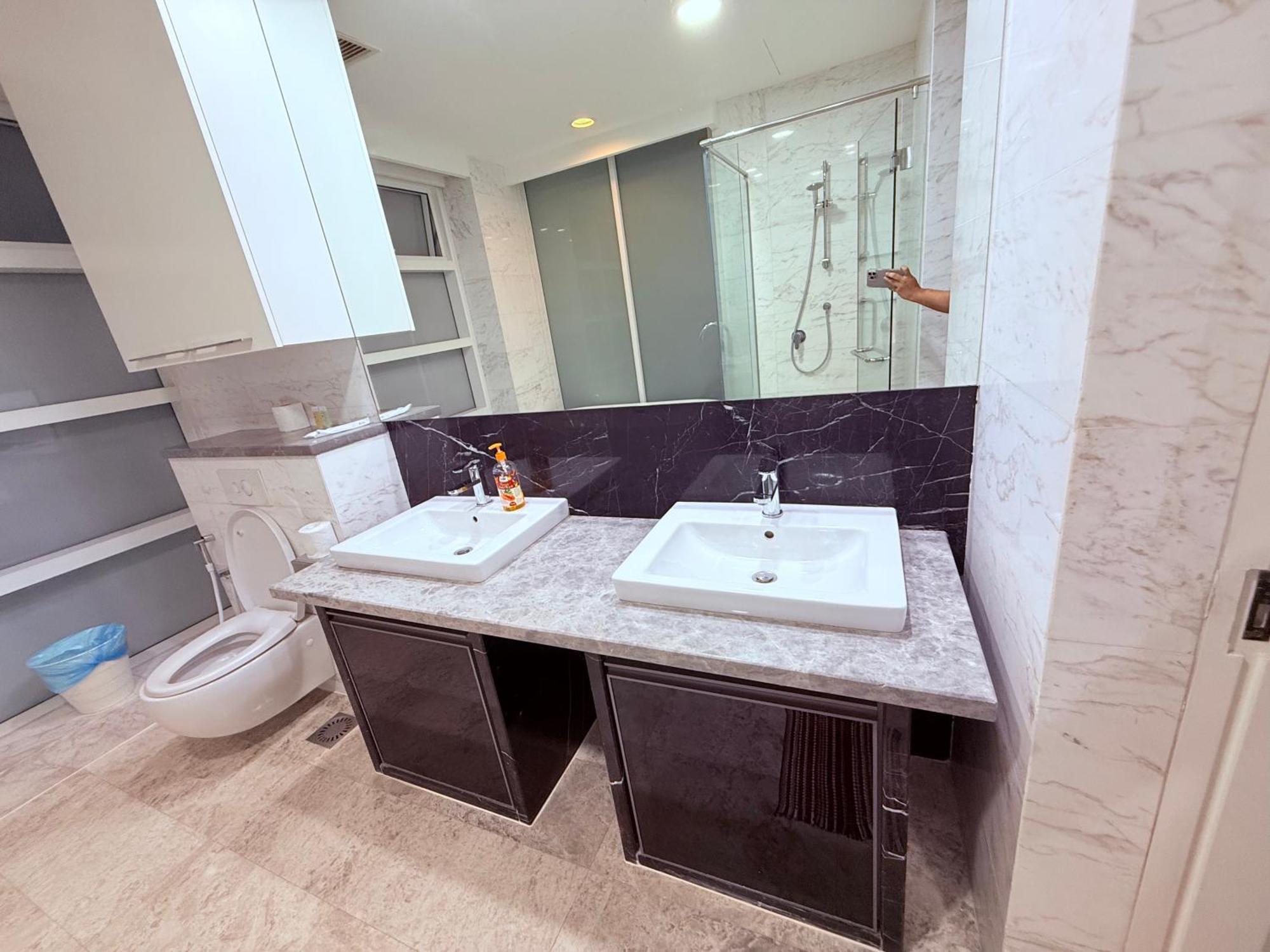 Aro Platinum By Mkm *